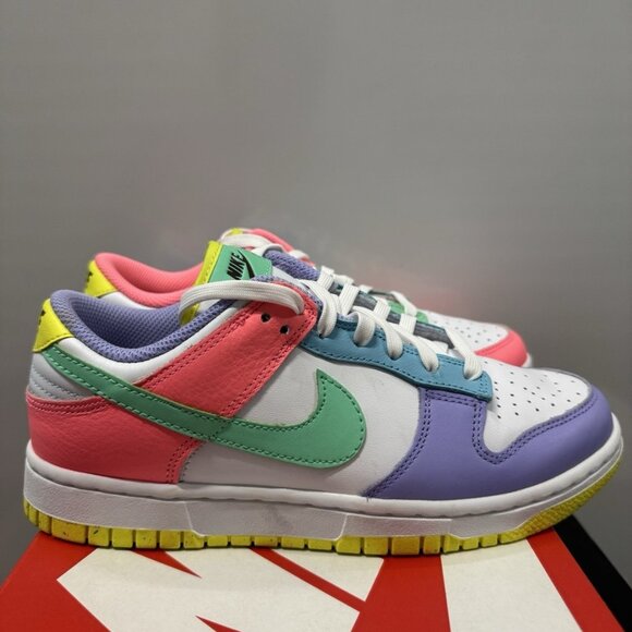 Nike Dunk SE Low Candy Size 6.5 - Picture 1 of 5